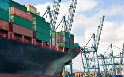 How Port Operations Affect Container Shipping Efficiency